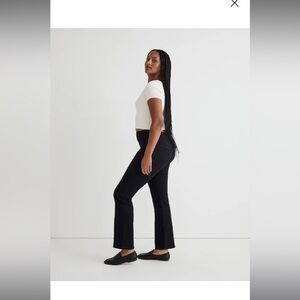 Madewell midrise kick out crop jeans black rinse